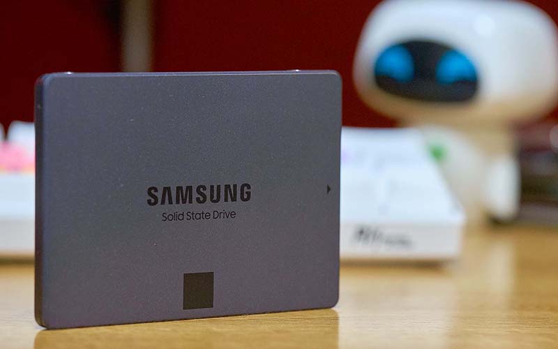Samsung estrena un monumental SSD con 8 TB de almacenamiento